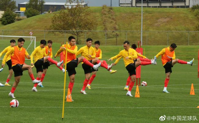 本轮意甲，那不勒斯主场2-1战胜卡利亚里。